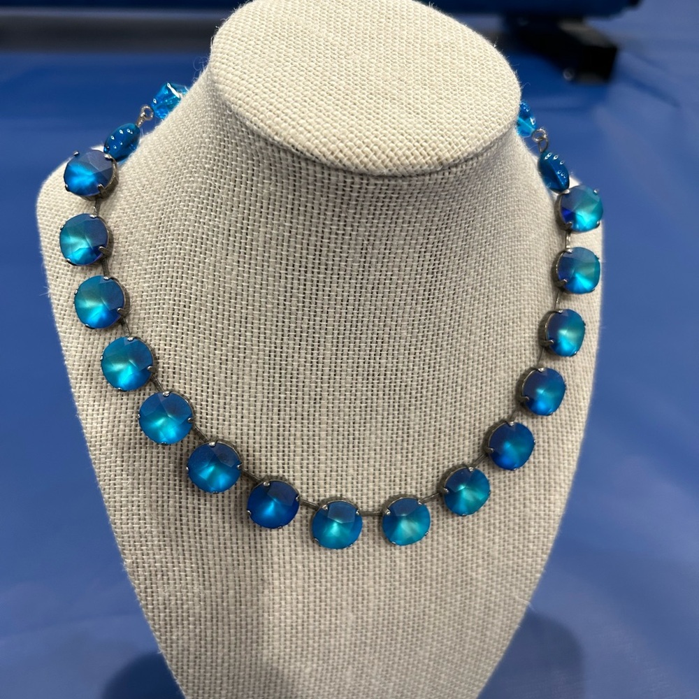 Sabika Radiant Blue Necklace